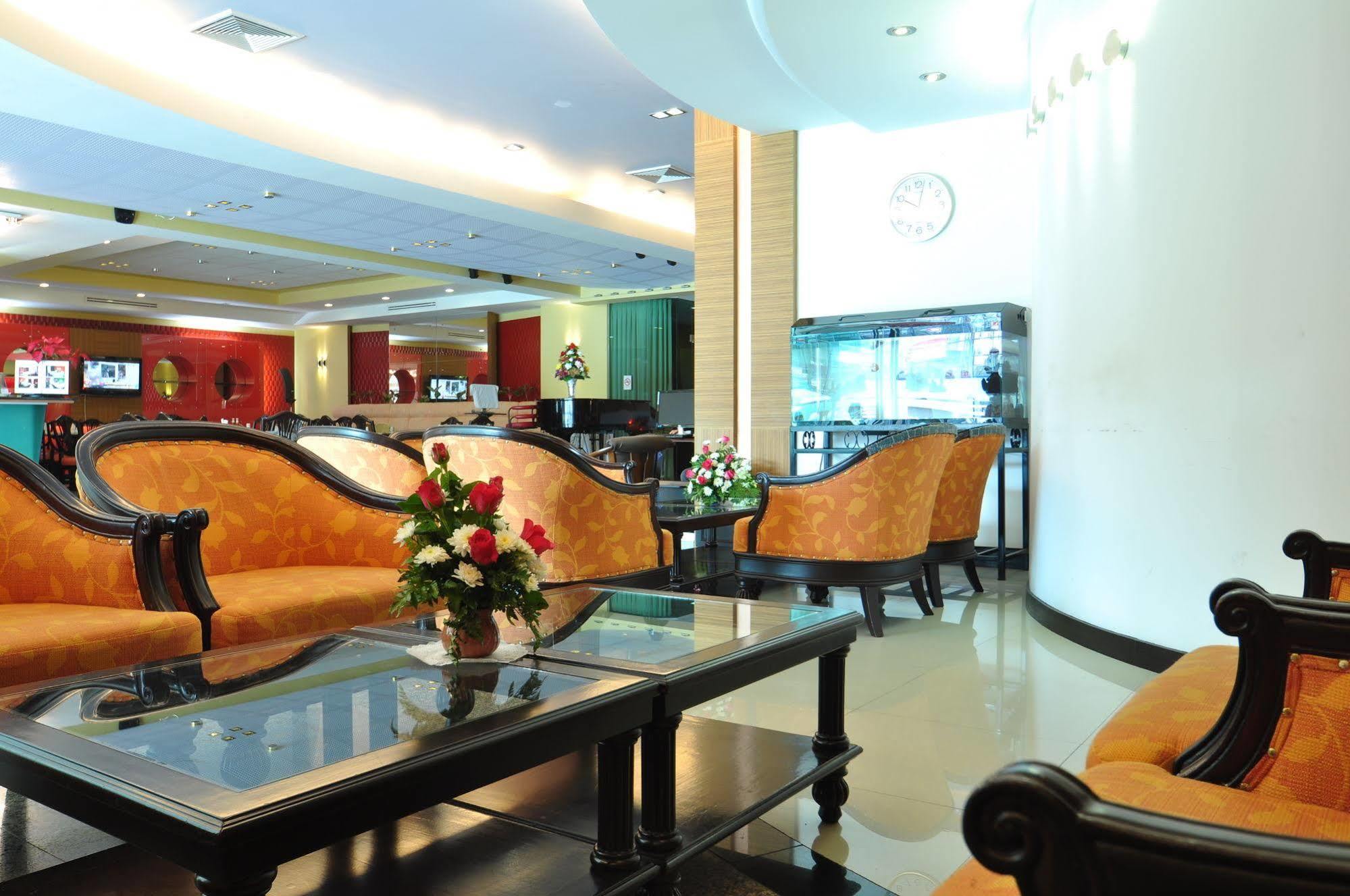 Bp Grand Suite Hotel Hat Yai Exterior photo