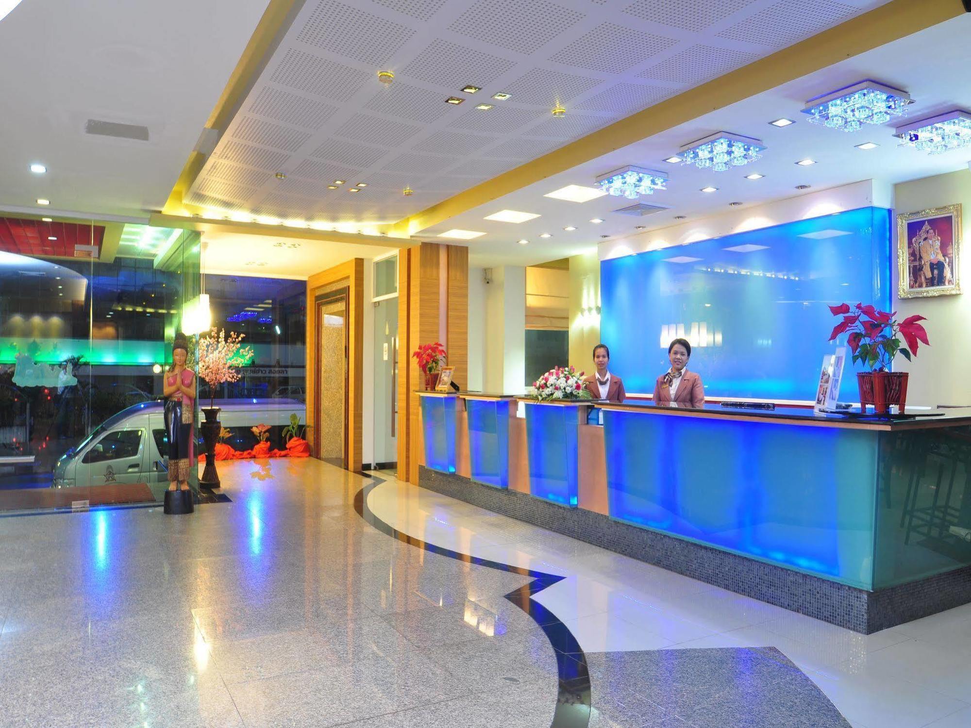 Bp Grand Suite Hotel Hat Yai Exterior photo